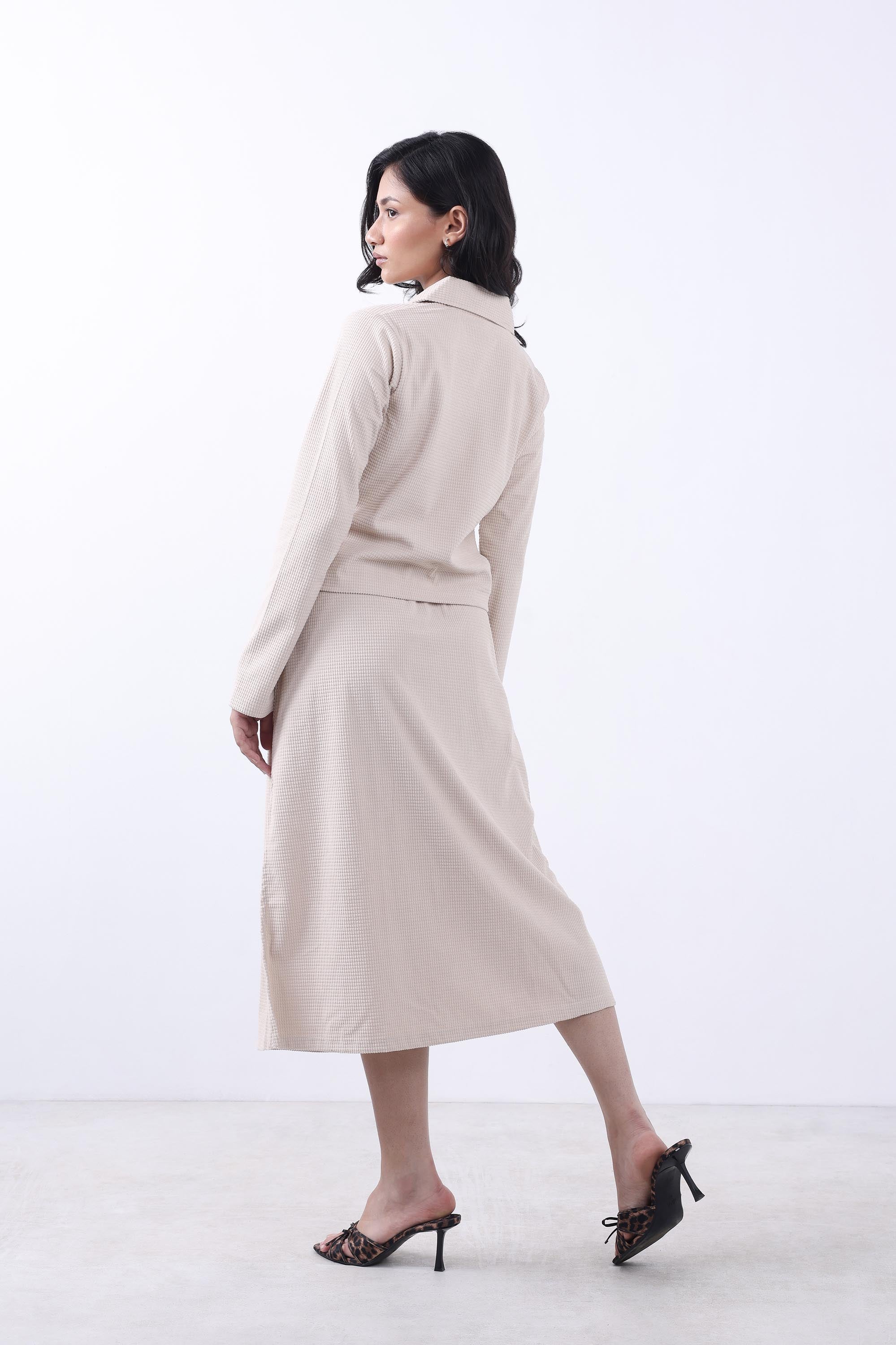 Women Beige Corduroy Jacket & Skirt Co-ord set.-7
