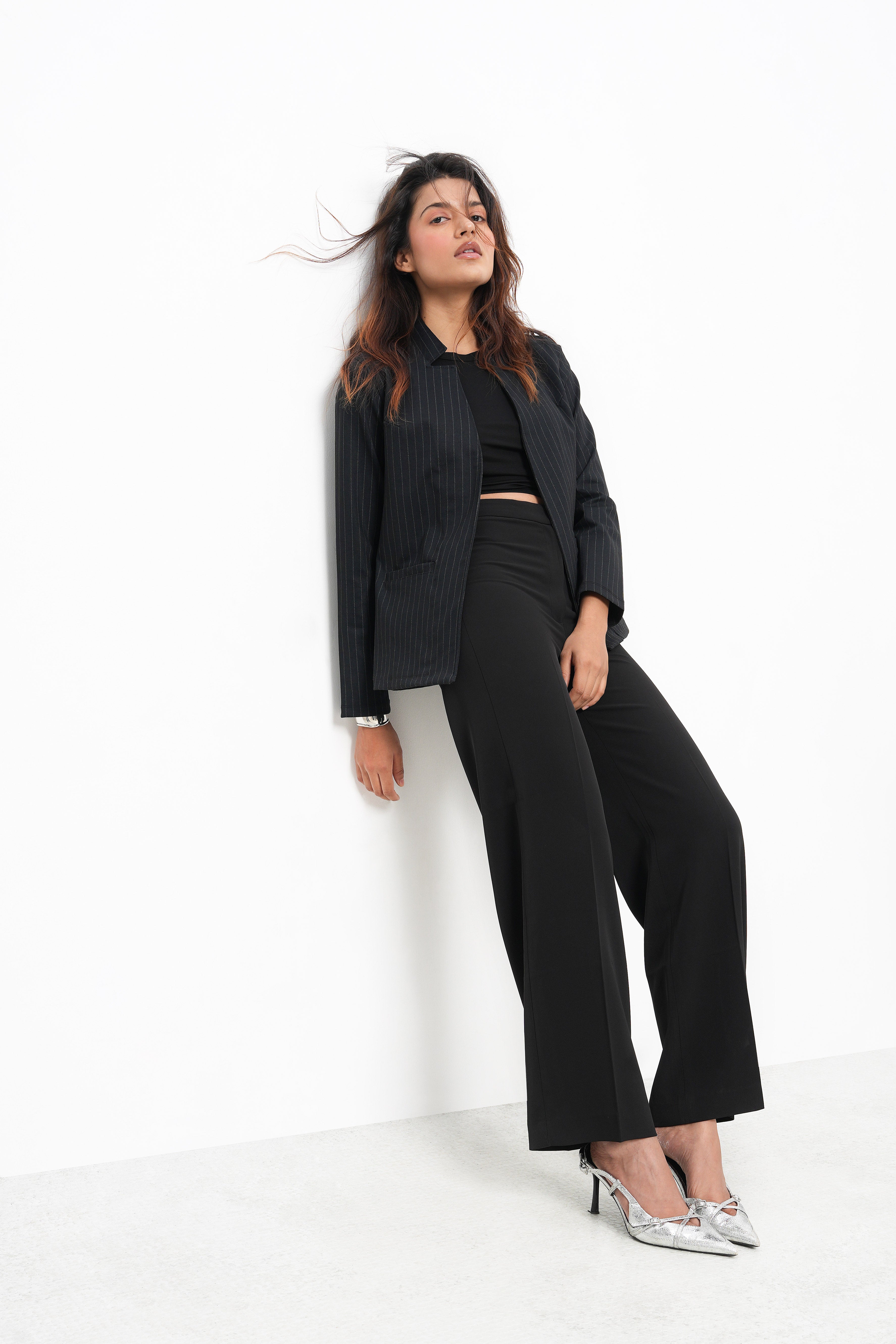 BLACK STRIPE FRONT OPEN BLAZER-3