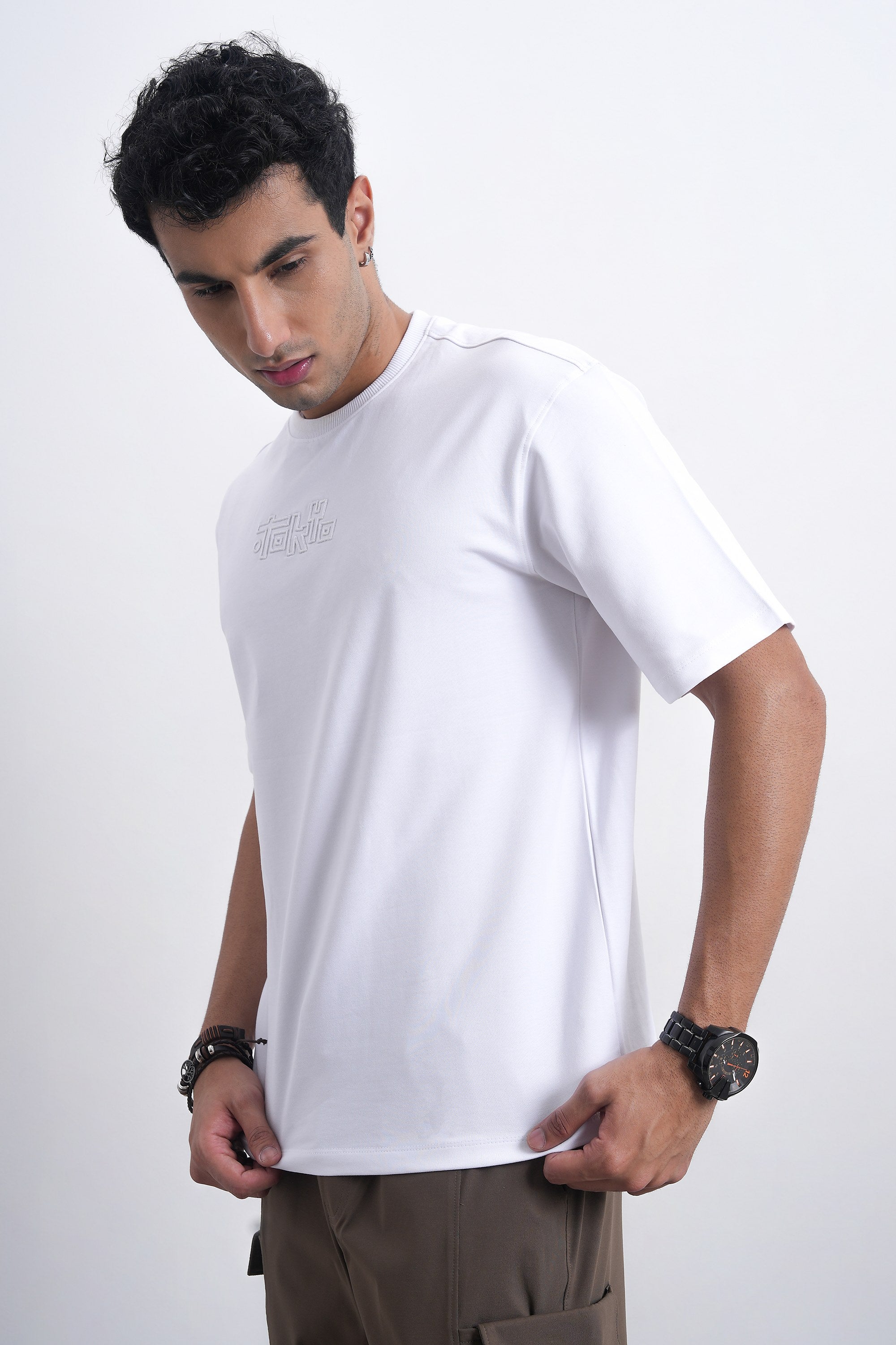MEN EMBROIDERED OVERSIZED WHITE T-SHIRT-3