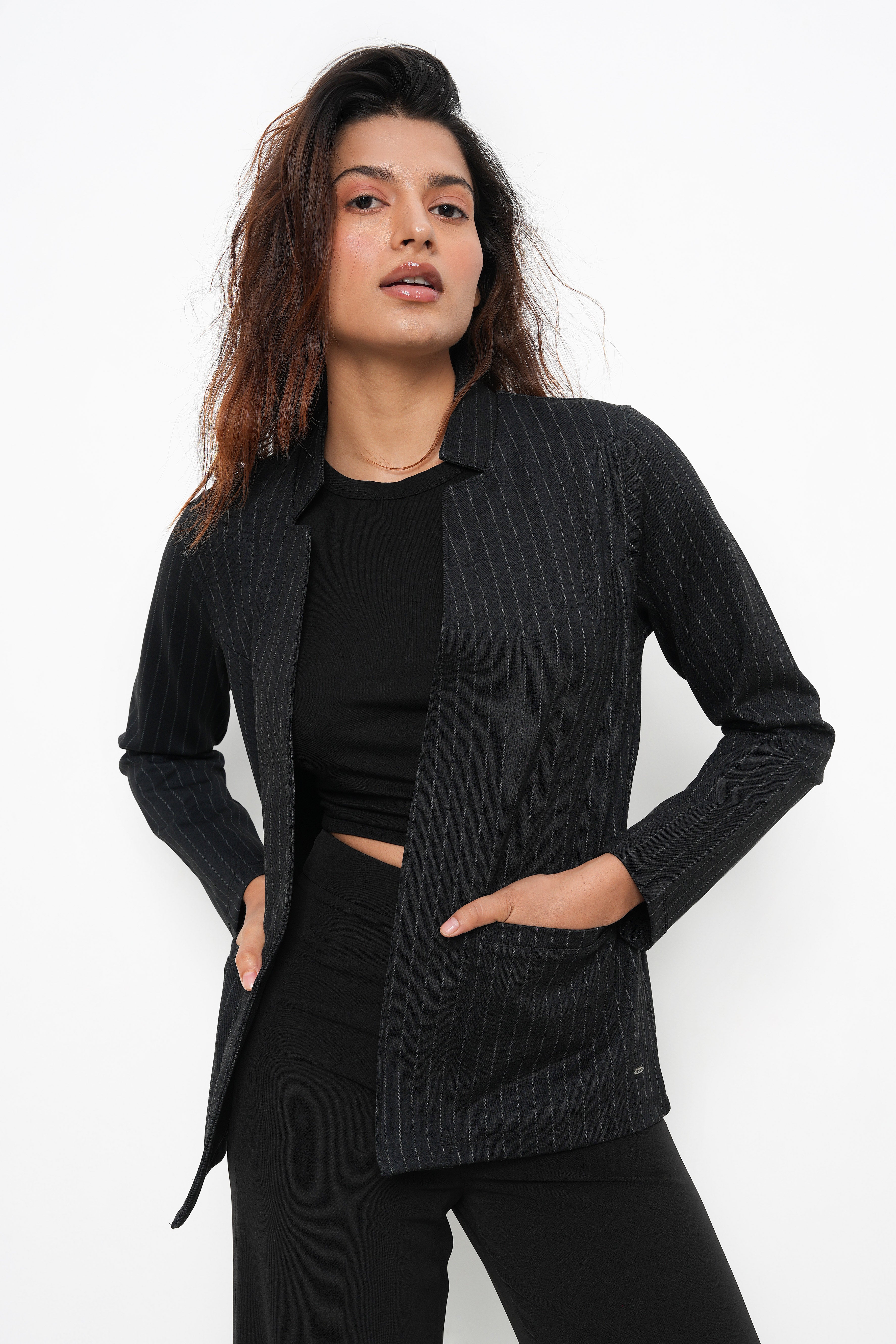 BLACK STRIPE FRONT OPEN BLAZER-4