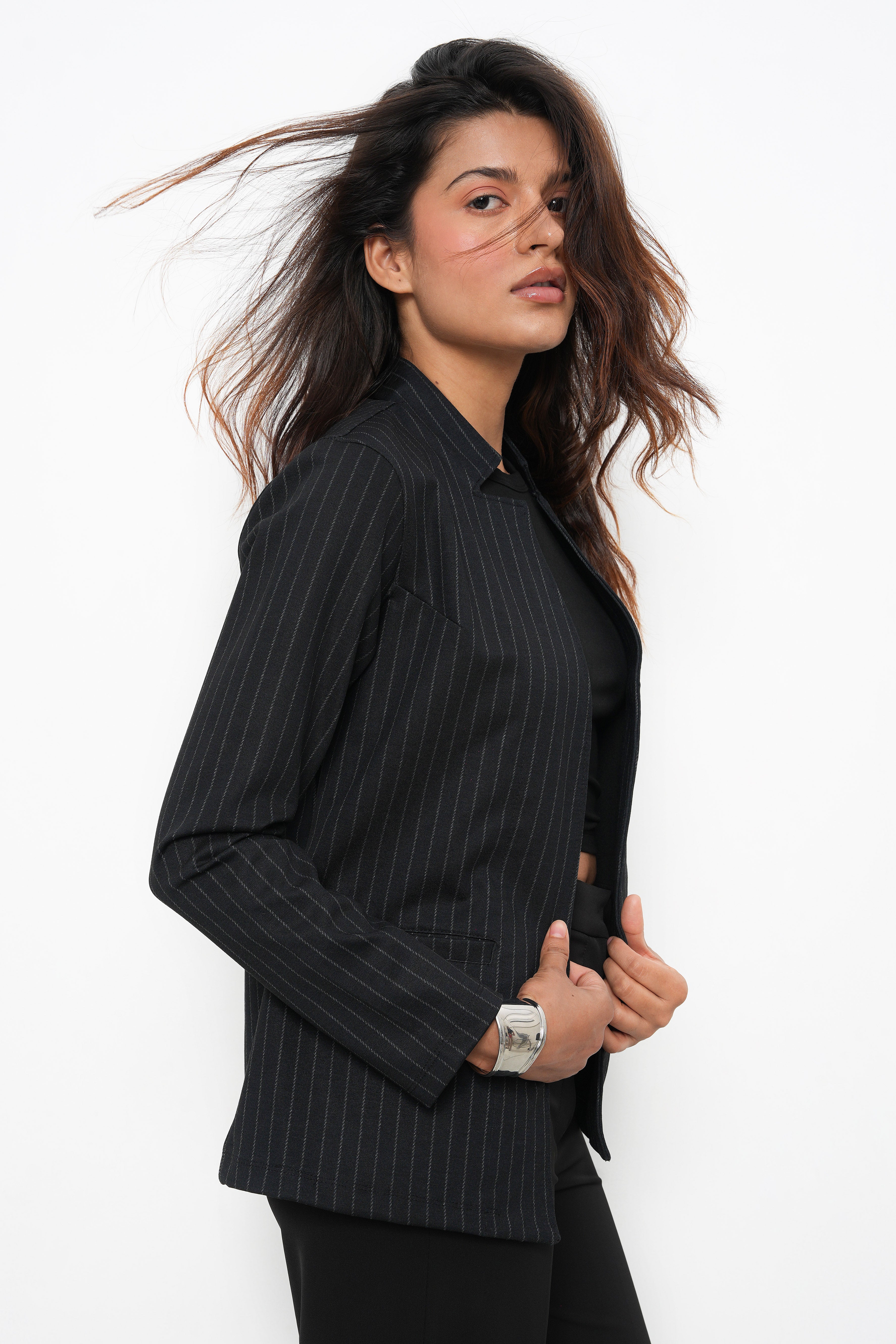 BLACK STRIPE FRONT OPEN BLAZER-5