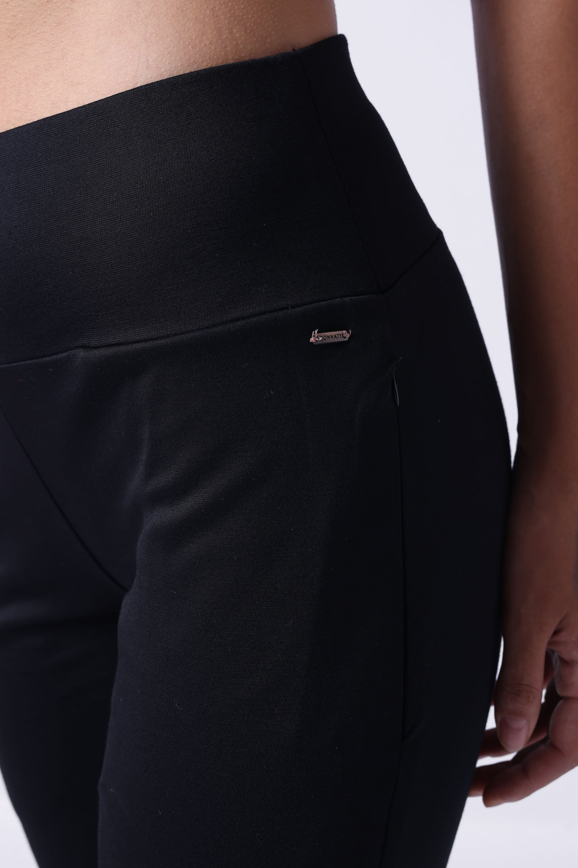BLACK HIGH RISE FUNCTIONAL LEGGINGS-6