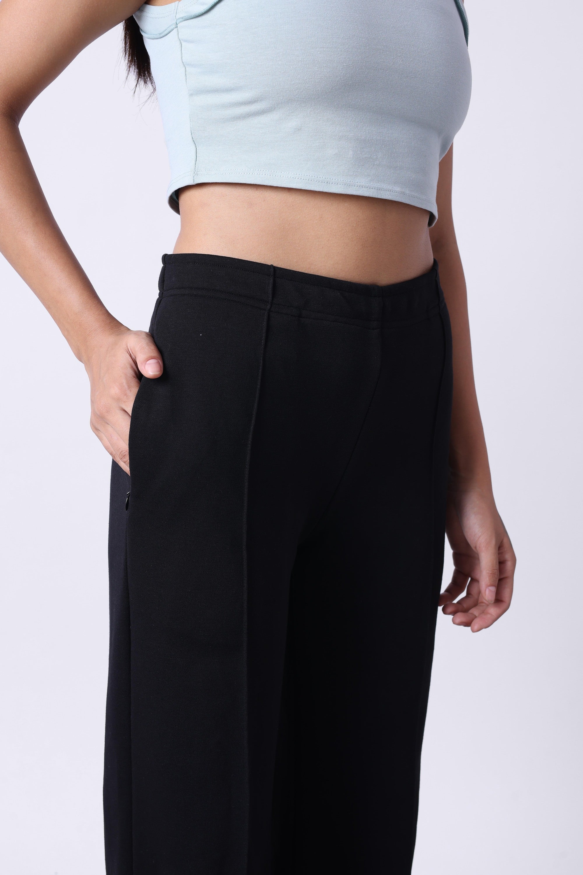 INDIGO ESSENTIAL FLEECE PANT