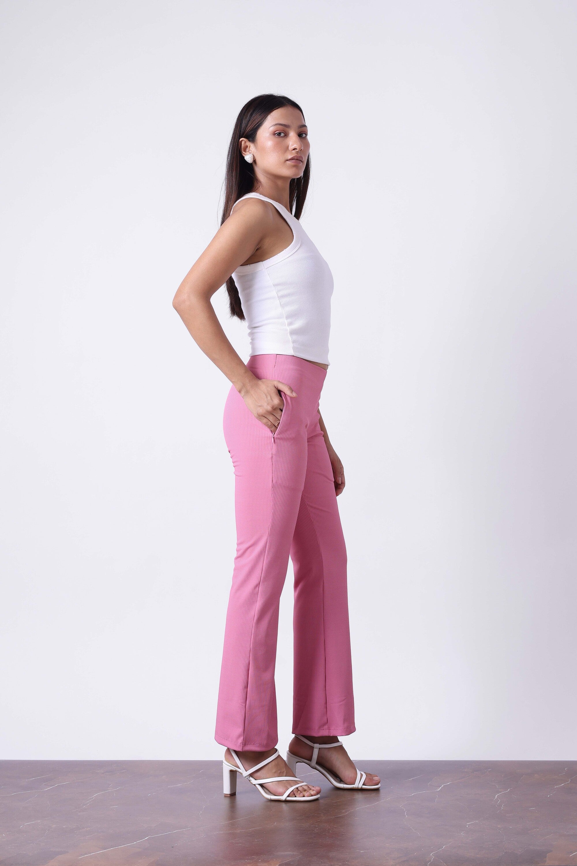 PINK MID RISE FLARE PANTS-3