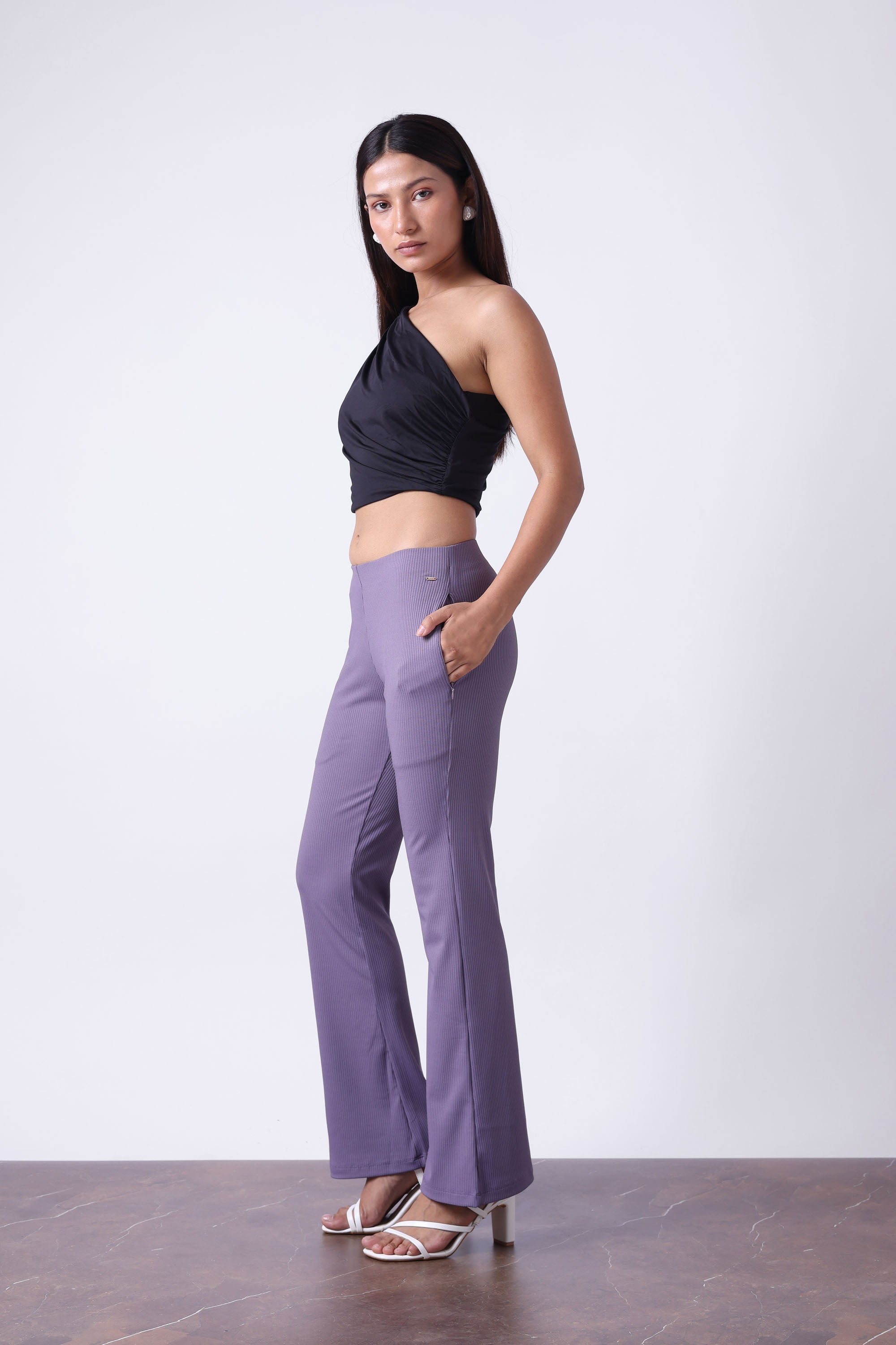 LILAC MID RISE FLARE PANTS-3