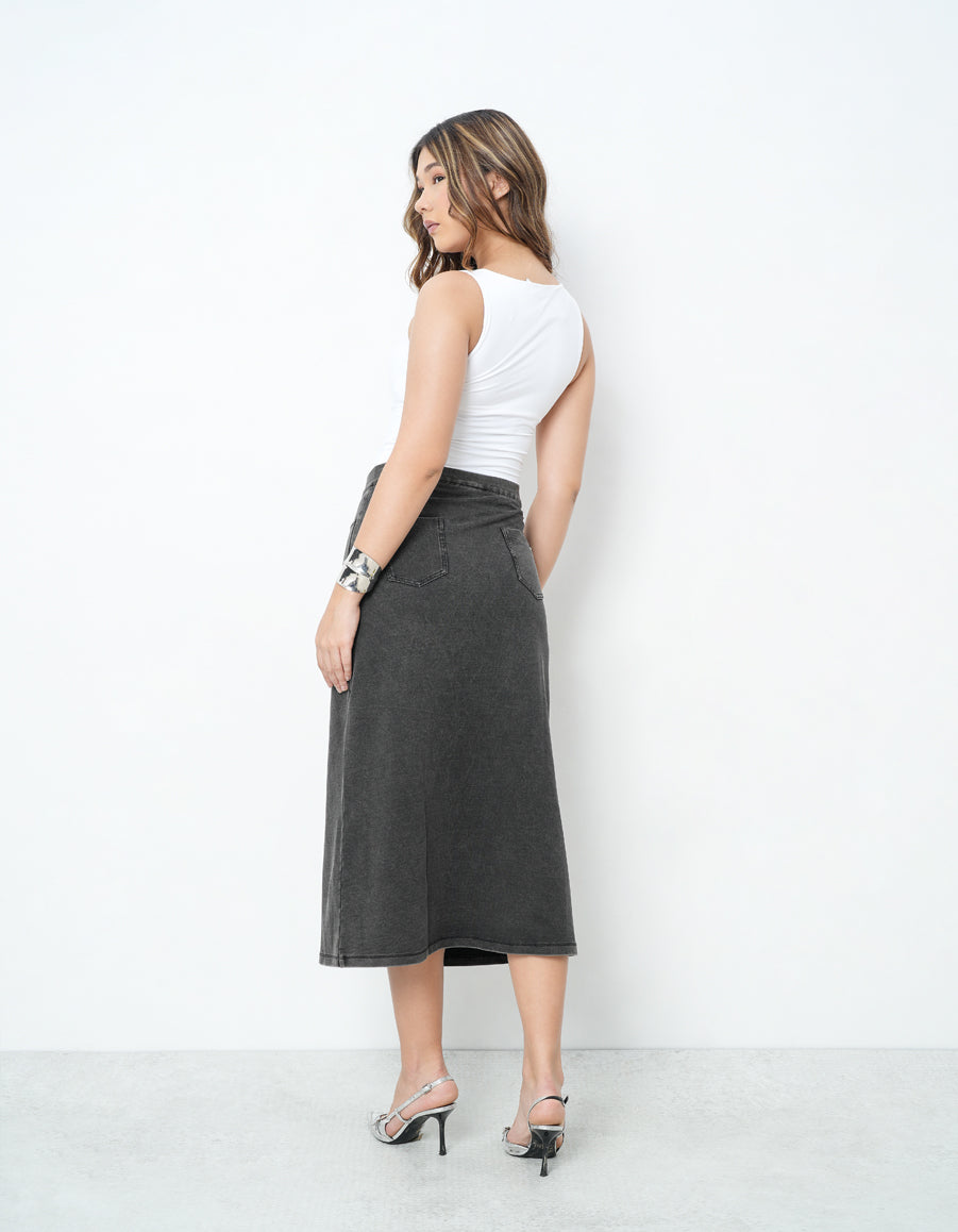 Black Skirt With Front Slit-5
